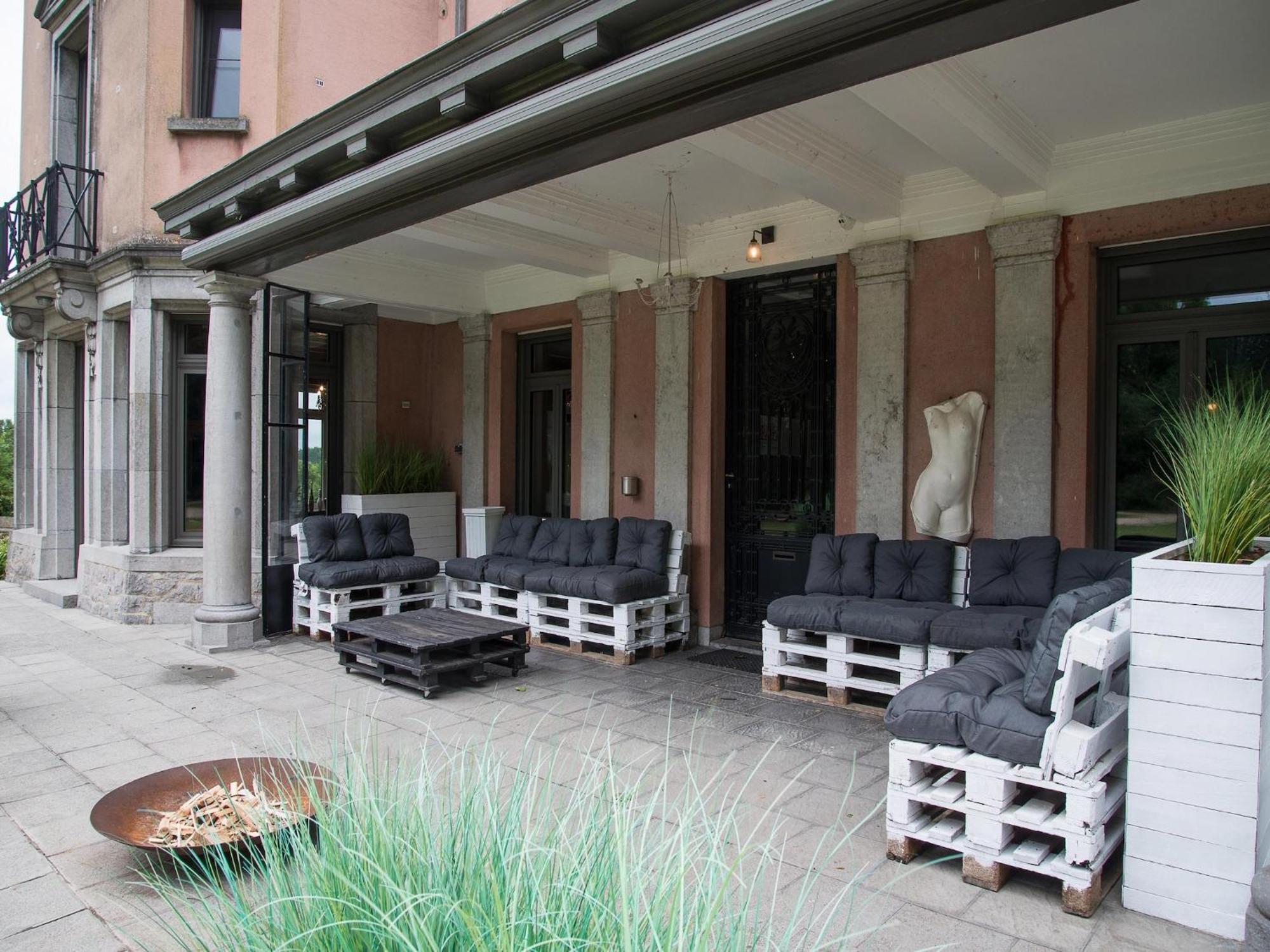 Luxurious Castle With Hot Tub In The Belgian Villa Jamoigne Exterior photo